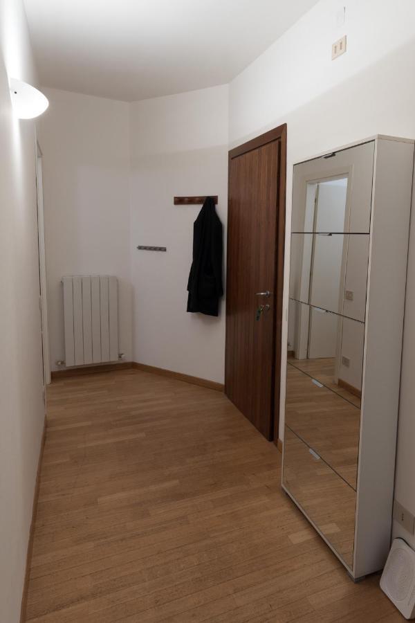 Вилла Casa Piazza Del Porto Ловере Экстерьер фото